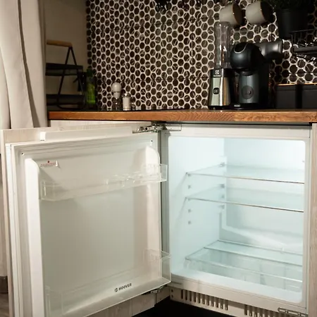 Park-view With Free Parking - 15min To Old Town