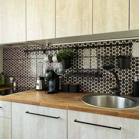 Park-view With Free Parking - 15min To Old Town