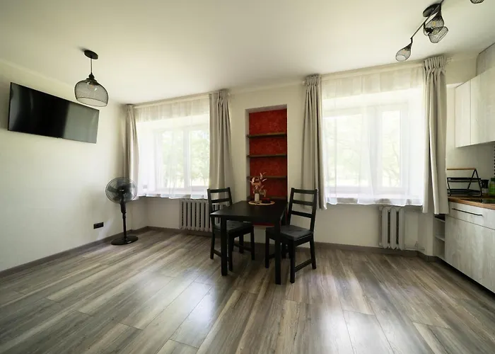 Park-view With Free Parking - 15min To Old Town Apartment Riga