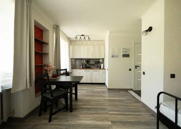 Park-view With Free Parking - 15min To Old Town