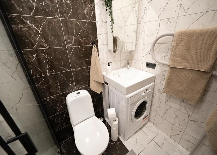 Park-view With Free Parking - 15min To Old Town *