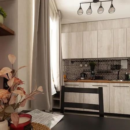 Park-view With Free Parking - 15min To Old Town Apartment Riga
